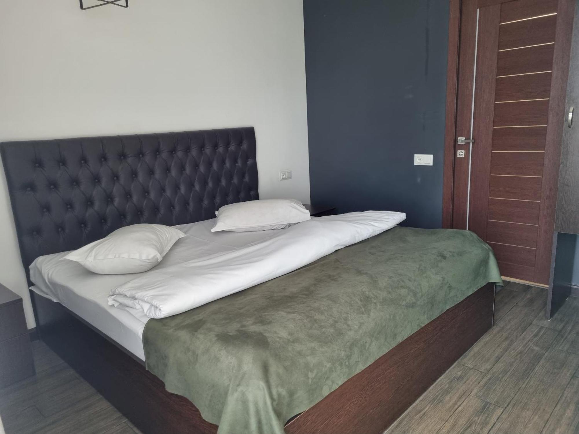 Day Inn Hotel Erévan Extérieur photo