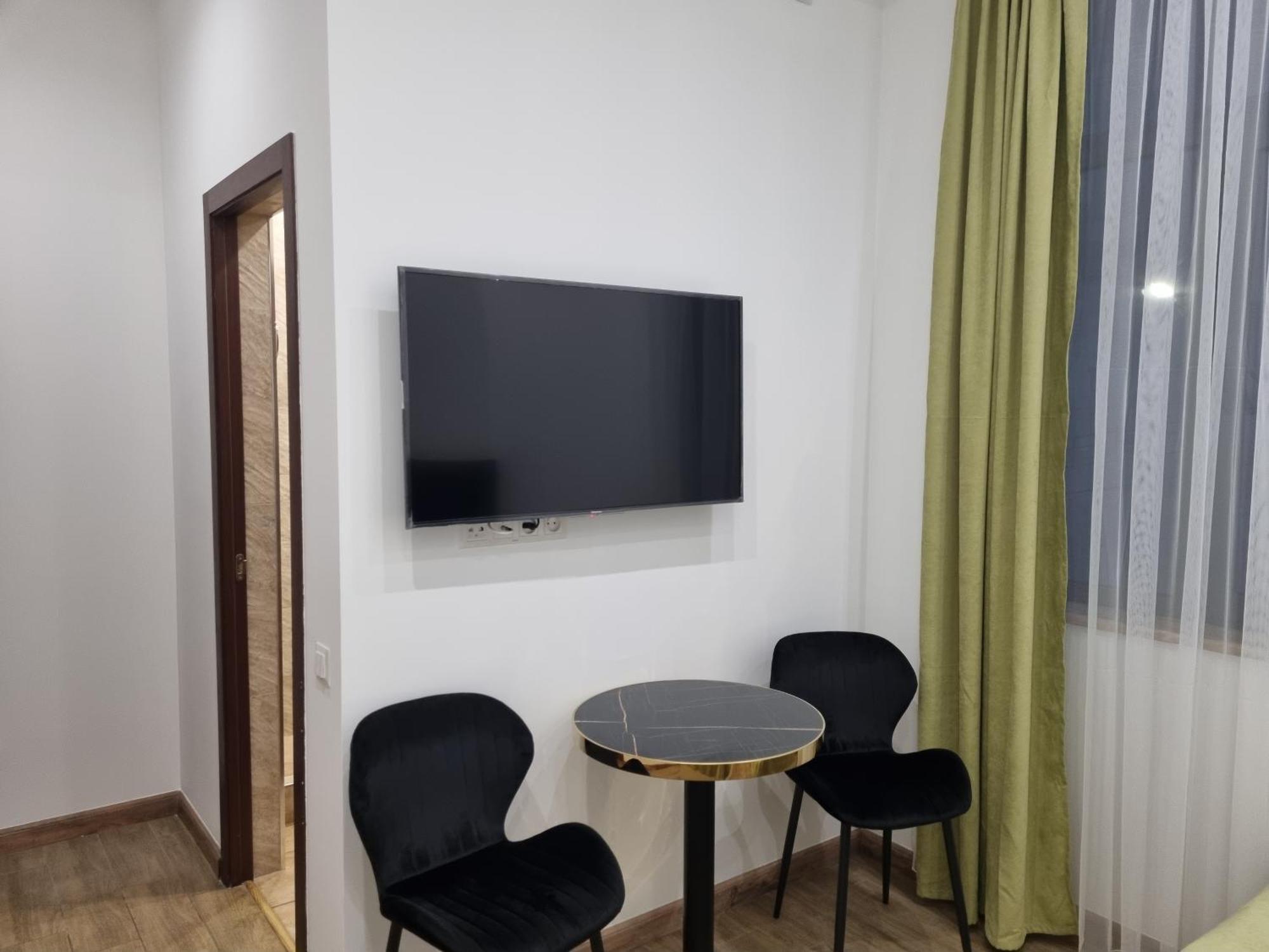 Day Inn Hotel Erévan Extérieur photo